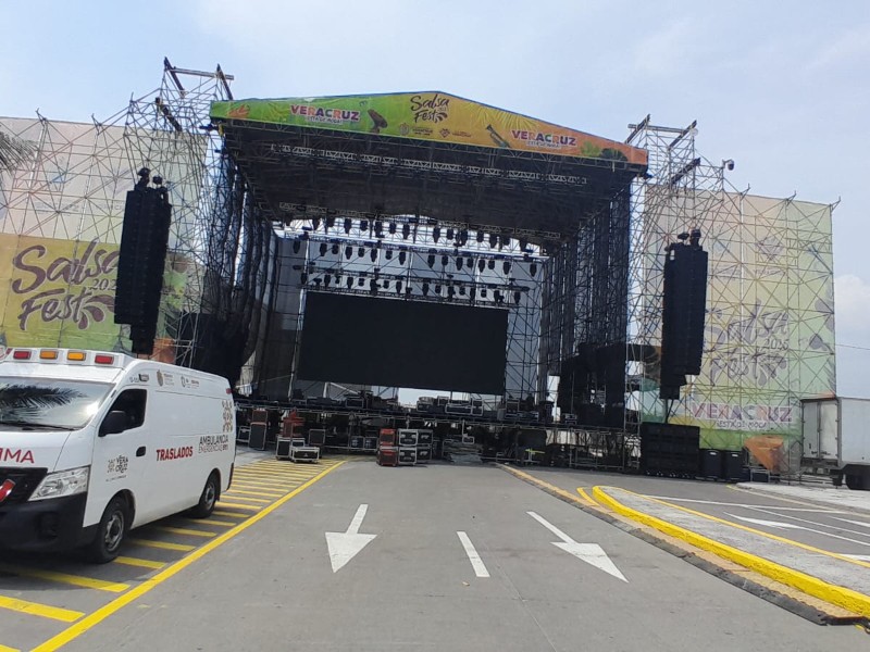 Sigue armado de escenario del Salsa Fest; avanza organización