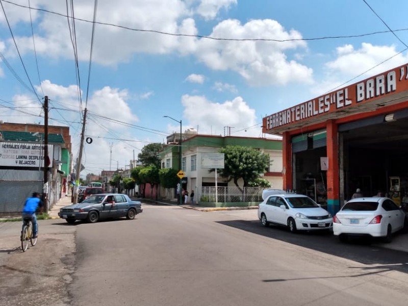 Sigue la falla de luminarias en la ciudad