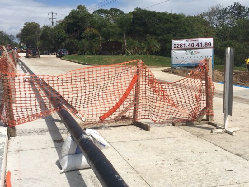 Sigue la instalación de gasoducto en carretera Xalapa-Veracruz