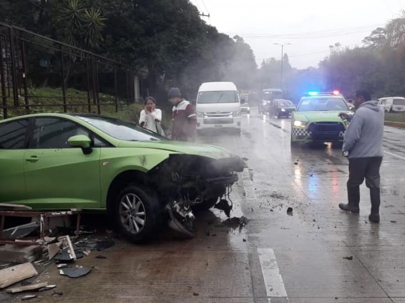 Siguen accidentes en la Xalapa-Coatepec pese a reencarpetado