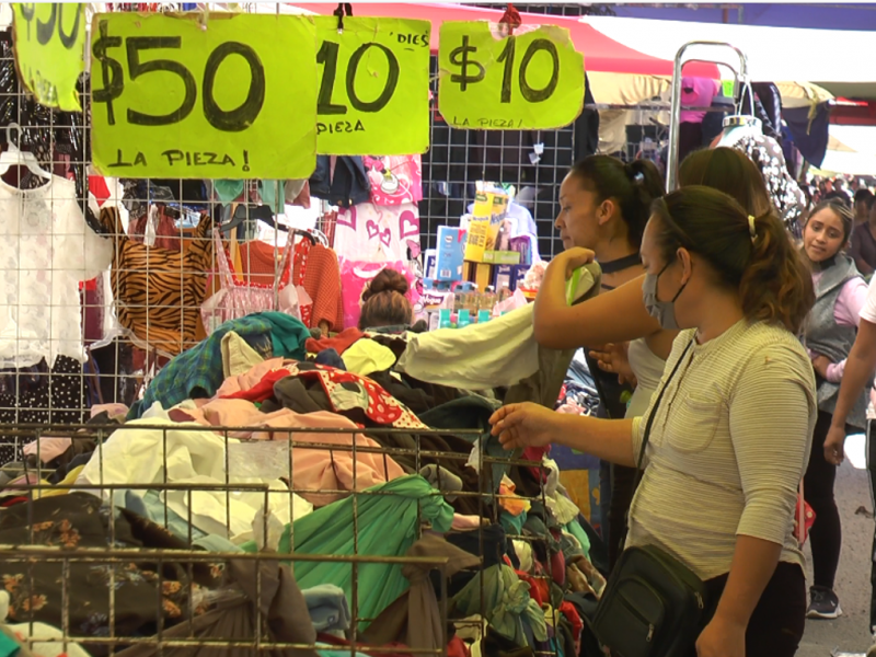 Siguen bajas las ventas para los tianguistas en León