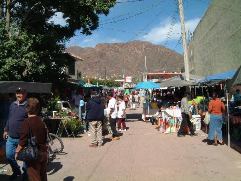 Siguen bajas ventas por calor