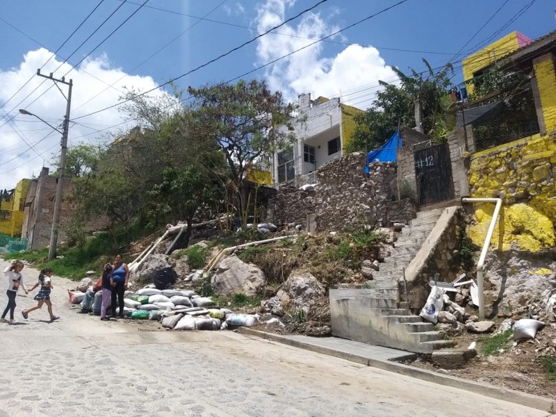 Siguen colonias de la AMG sin acceso al agua