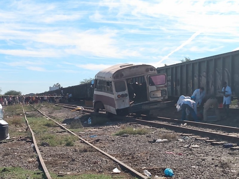 Siguen graves dos pacientes por el camionazo: Vícam