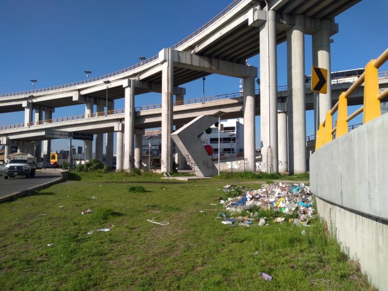 Siguen los  tiraderos clandestinos en Toluca