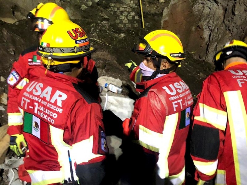 Siguen los trabajos para extraer el cuerpo de Julio César