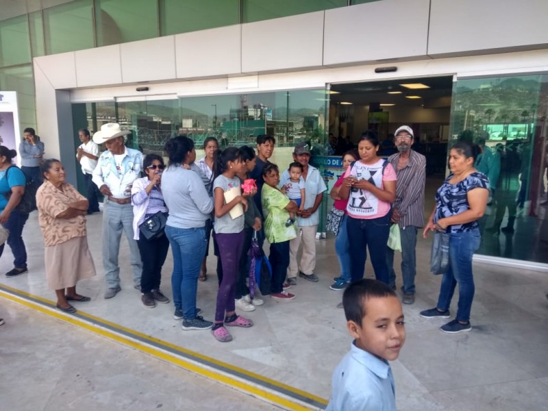 Siguen Manifestaciones por falta de agua en Torreón
