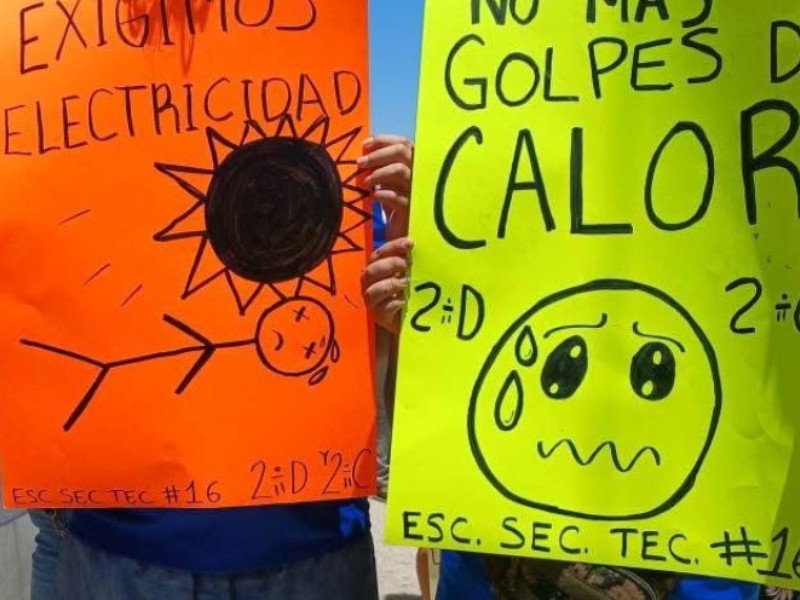 Siguen padres de familia en gestión de energía eléctrica para Secundaria 16