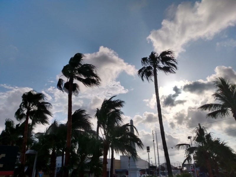 Siguen pronósticos de lluvia en Guaymas