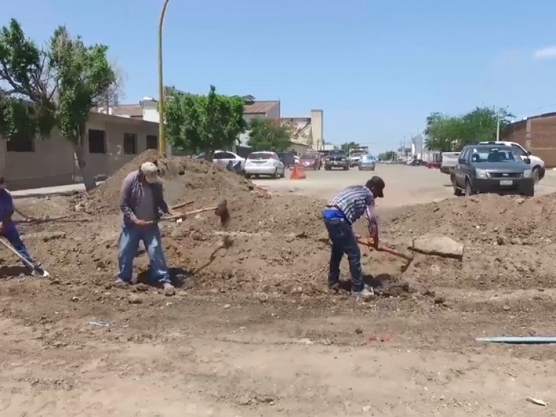 Siguen retrasos en las obras