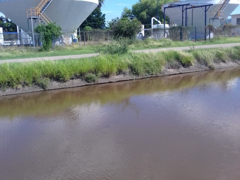 Siguen sin agua comunidades por daños que dejaron lluvias