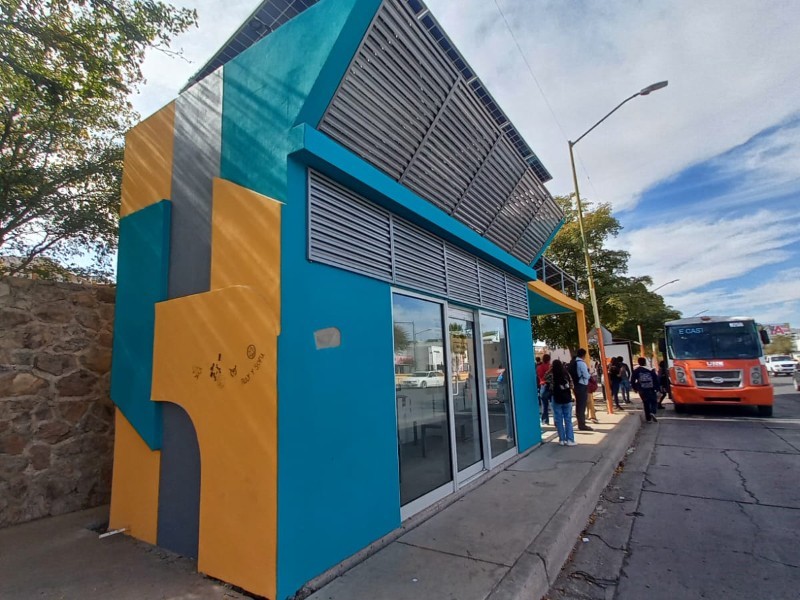 Siguen sin operar tres casetas refrigeradas en paradas de camiones