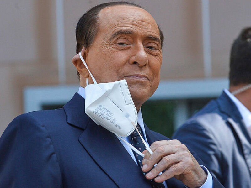 Silvio Berlusconi es hospitalizado por dificultades cardíacas