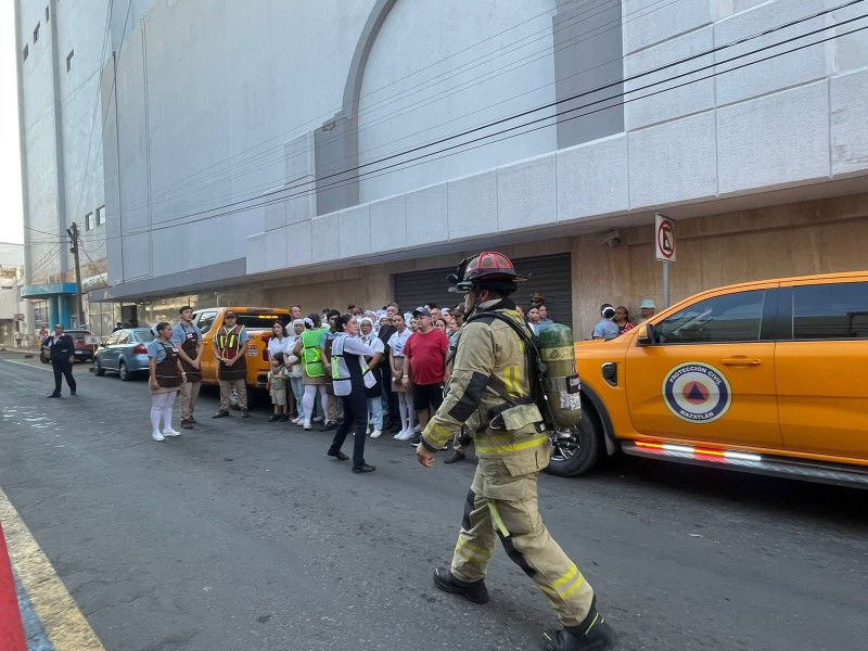 Simulacro de Incendio en Zona Centro de Mazatlán