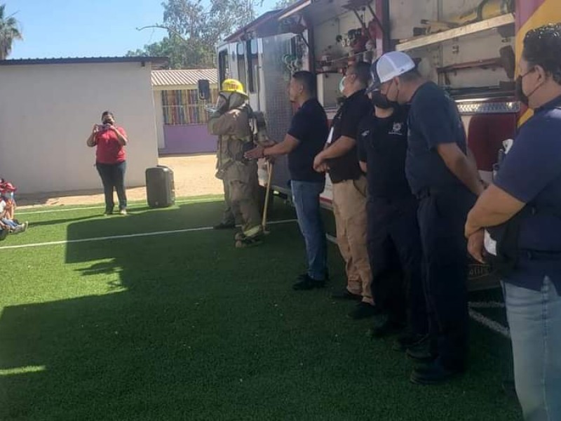 Simulacro de incendios en Jardín de Niños Alborada