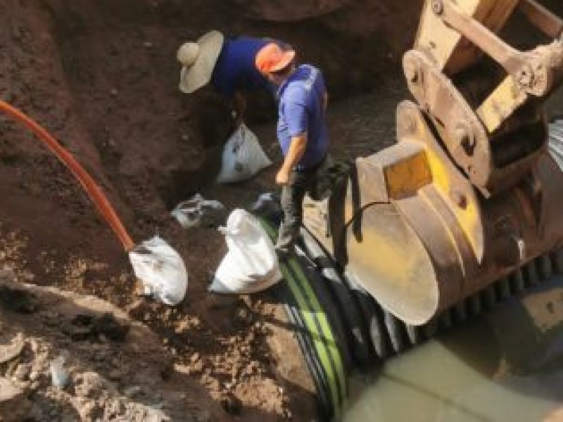 Sin agua colonias de Culiacán por obras