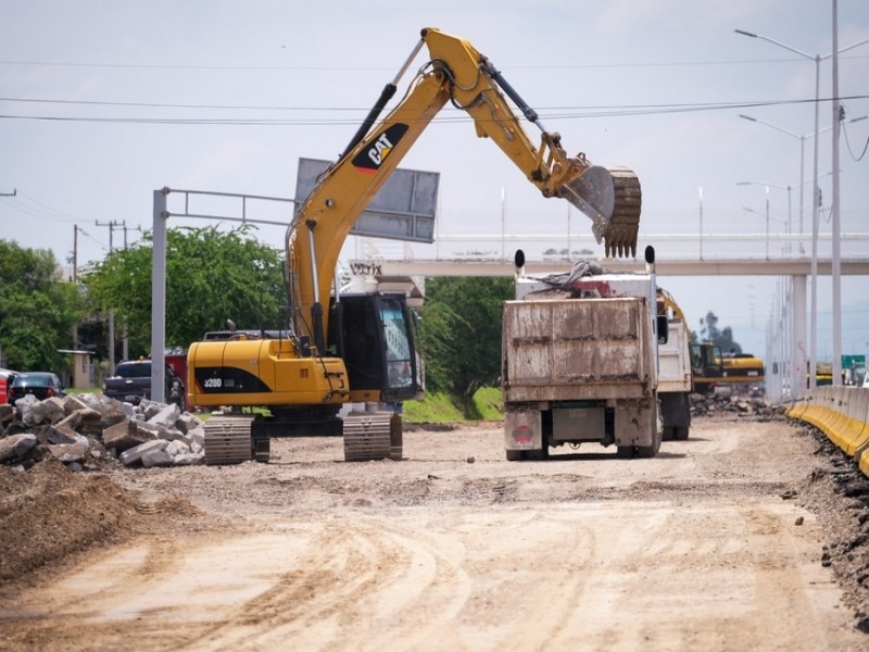 Sin aviso iniciaron obras en Periférico Nuevo