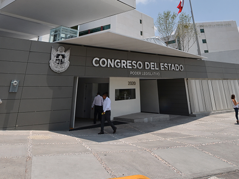 Sin democracia dentro del congreso local;Mauricio Ruíz Olaes