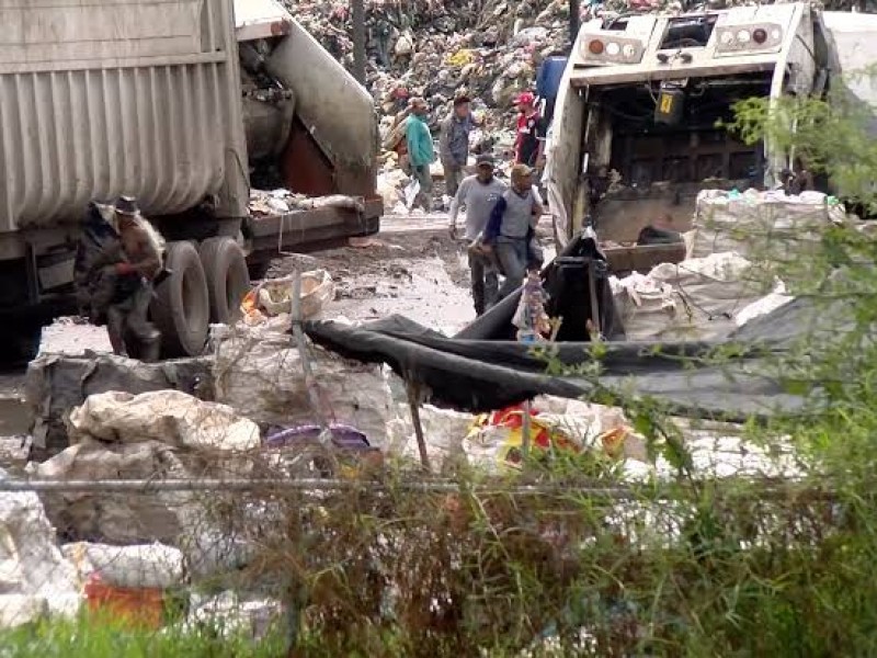 Sin fecha asegura CAABSA que sacará basura de Cajilota