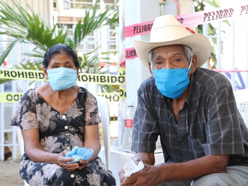 Sin fecha vacuna COVID para resto de municipios de Chiapas