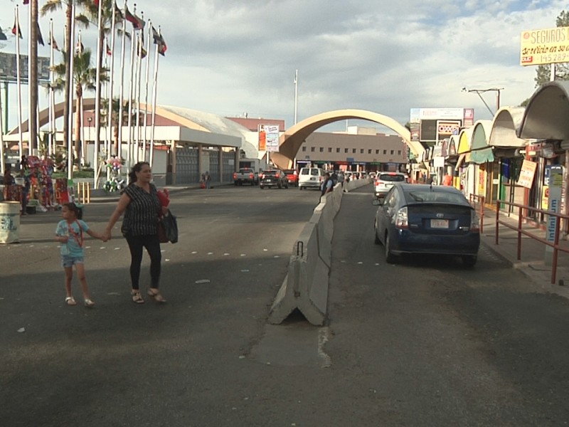 Sin grandes filas de autos en garita principal