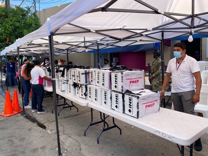 Sin incidentes el INE recibió 652 paquetes electorales