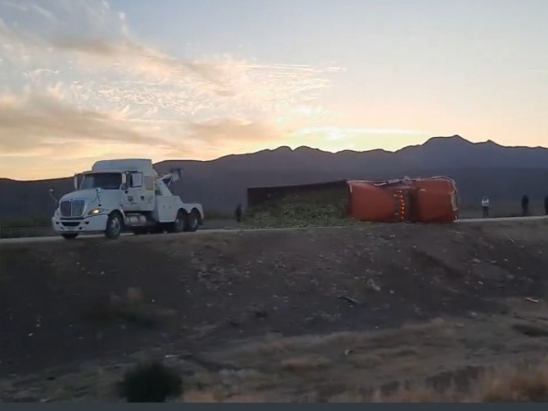 Sin lesionados en accidente carretero