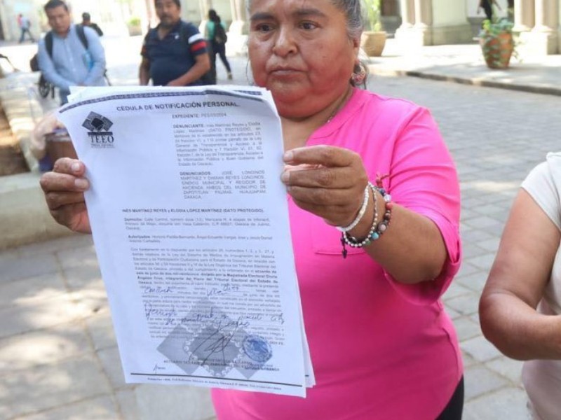 Sin notificación, suspendieron del cargo a alcaldesa de Zapotitlán palmas