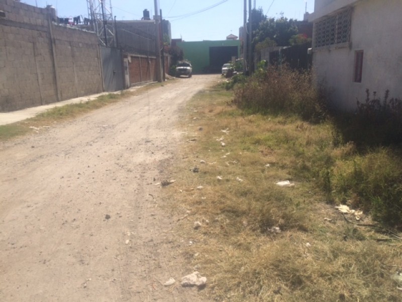 Sin pavimentación en Loma Linda, denuncian vecinos