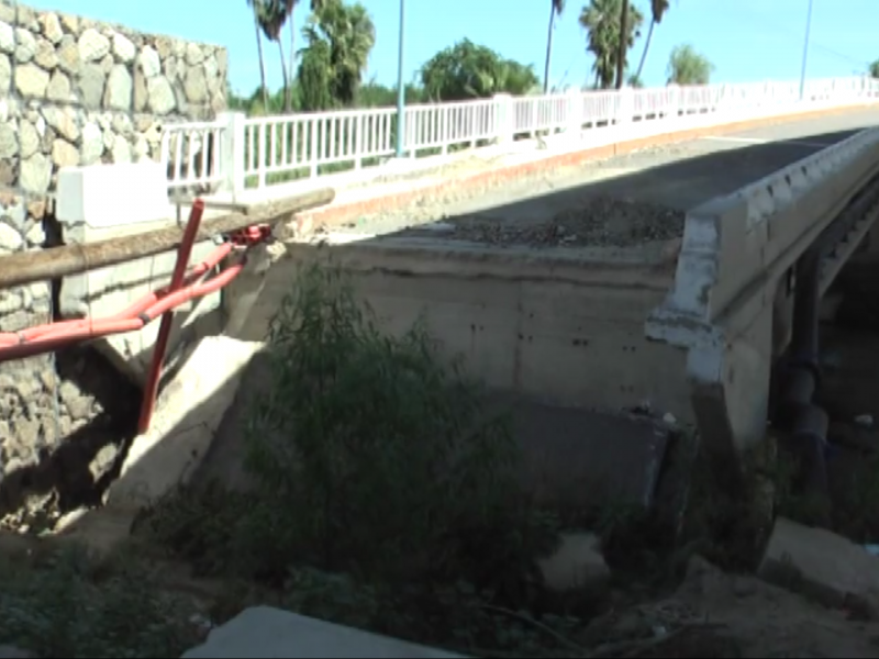 Sin repararse puente que conecta a La Playa