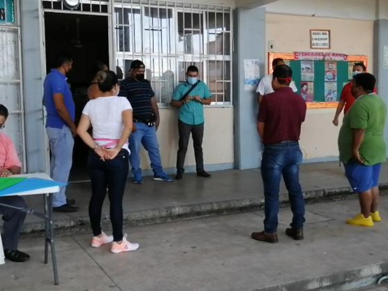 Sin resolver conflicto en escuela primaria Melchor Ocampo de Zihuatanejo
