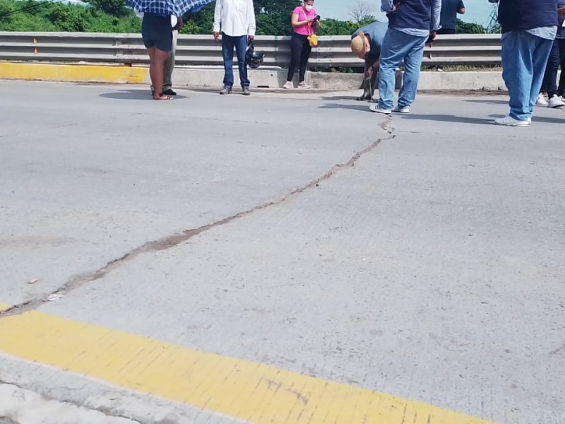 Sin riesgo Puente Torrentes, afirma dirección de Obras de Veracruz