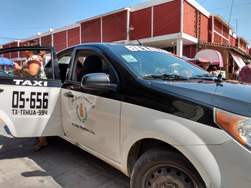Sin taxis irregulares aseguran concesionario en Tehuantepec