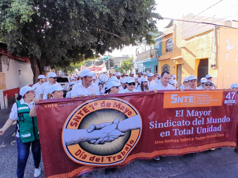 Sindicatos de trabajadores marchan este Día del Trabajo