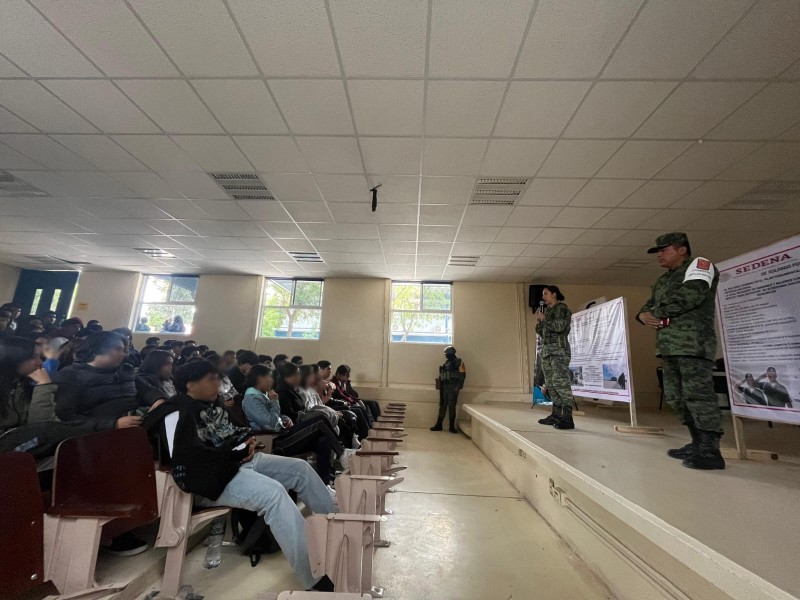 Sistema educativo militar promueve carreras gratuitas