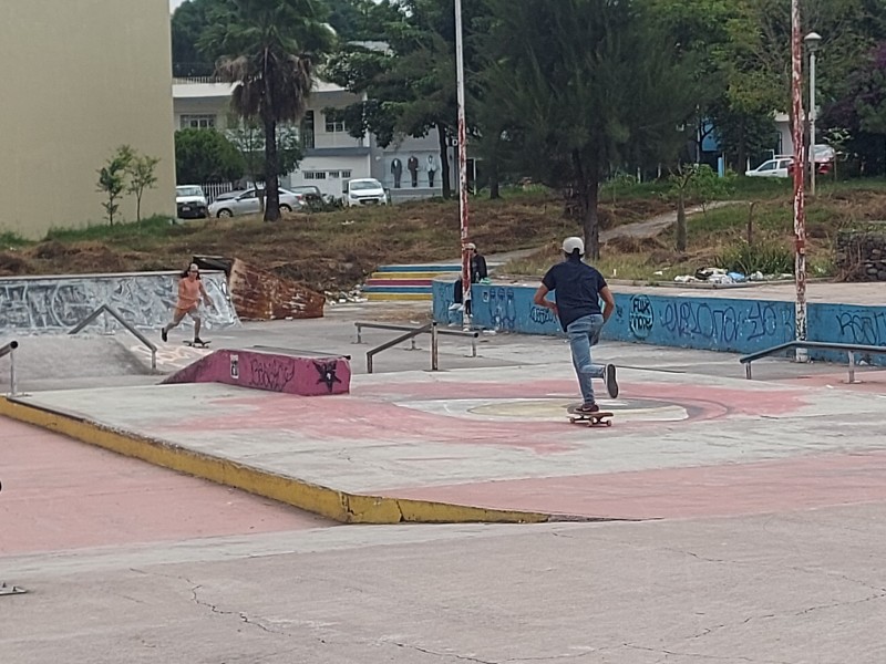 Skaters piden limpiar skatepark de Ciudad de las Artes
