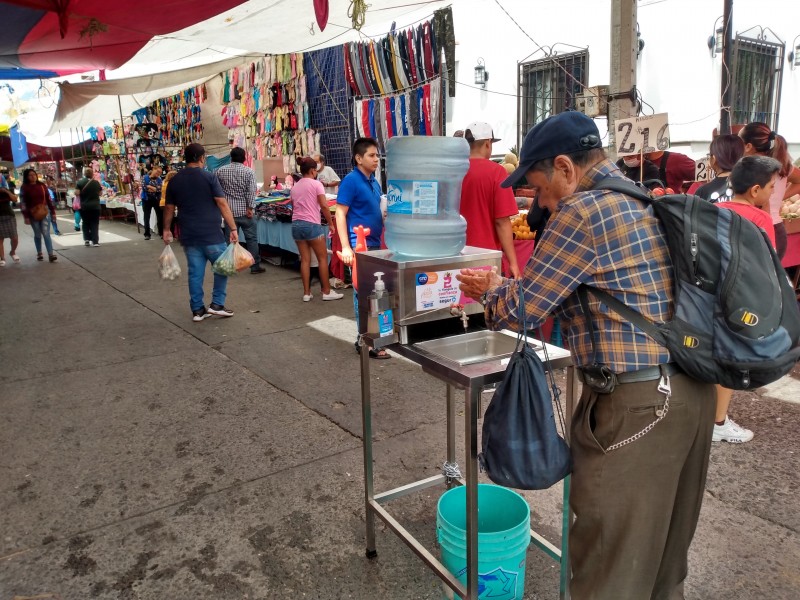 Sobrevive tianguis de SJB uno de los más tradicionales