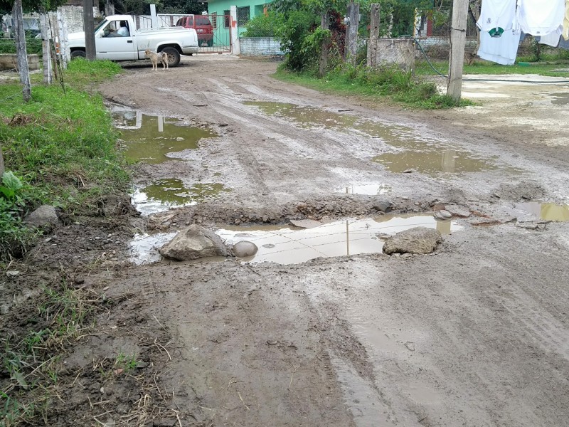 Solicitan dren pluvial