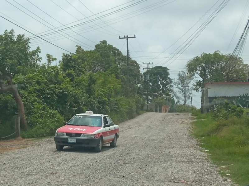 Solicitan más transporte público para Monte Grande