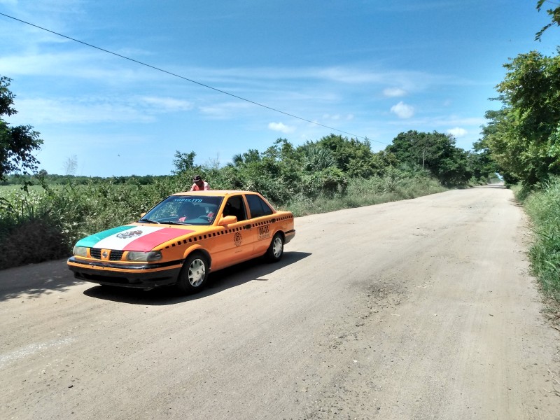 Solicitarán reparación de carretera en la consulta indígena