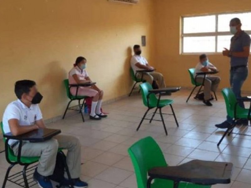 Sólo 70% de escuelas nayaritas en condiciones para retorno presencial