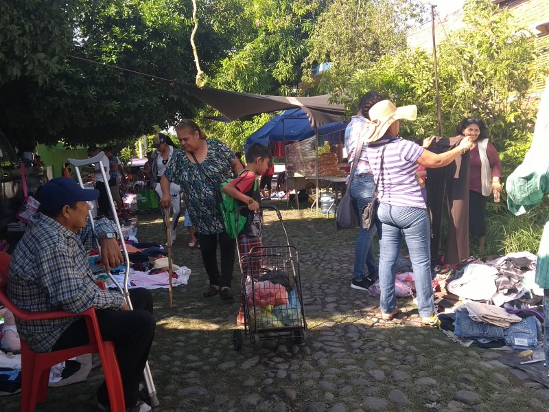 Sólo dos tianguis 