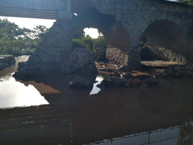 Sombreretenses piden intervención del Estado para reconstruir puente