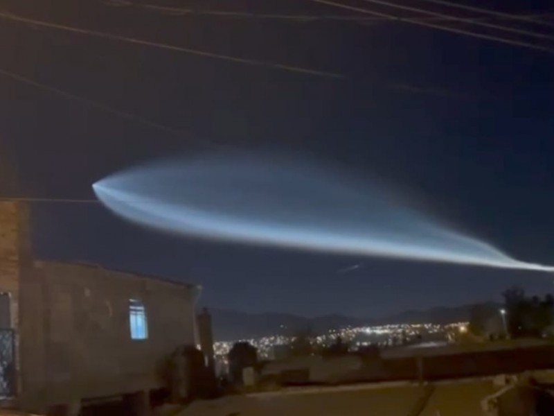 Satélites de SpaceX, en lanzamiento alumbran cielo de Nogales