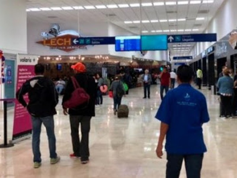 SSA establece vigilancia médica en aeropuertos y puertos