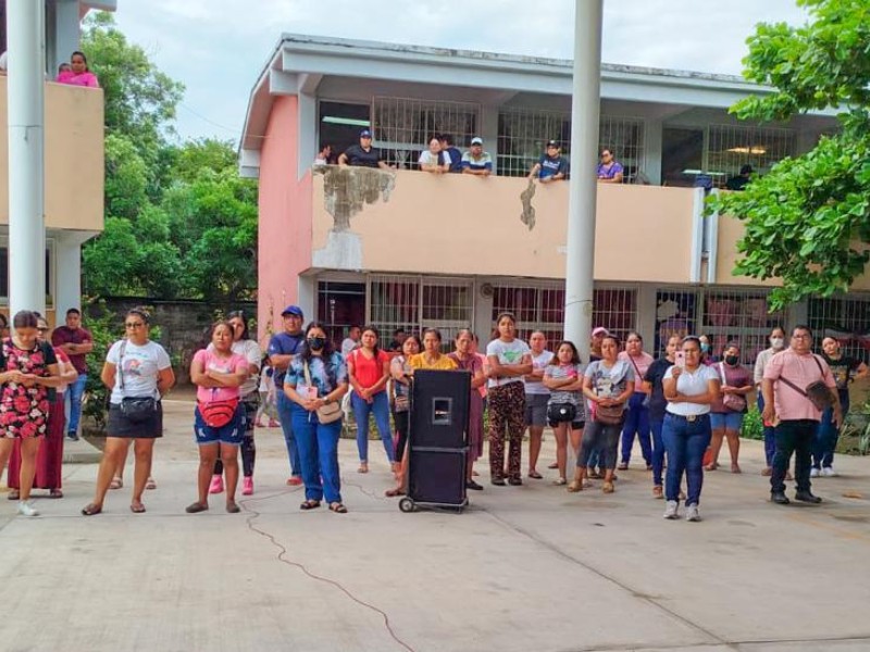 SSO realiza jornada preventiva contra virus coxsackie en Juchitán