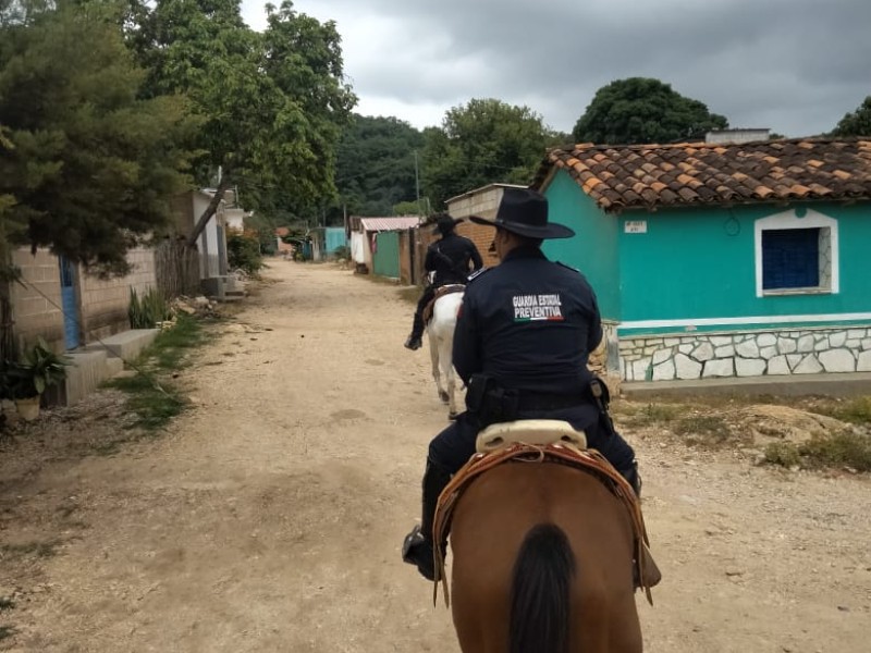 SSP establece recorridos de vigilancia en binomios equinos en Ocozocoautla