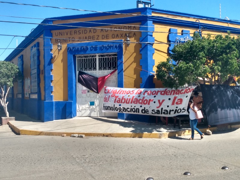 STEUABJO continúa con protesta ante incumplimiento de demandas