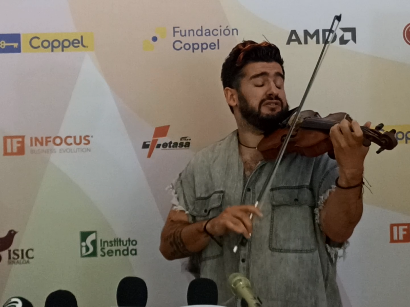 Strad el violinista rebelde listo para su concierto en Culiacán