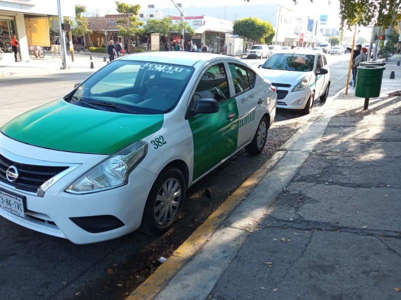 Sube 10 pesos tarifa de taxis en Los Mochis